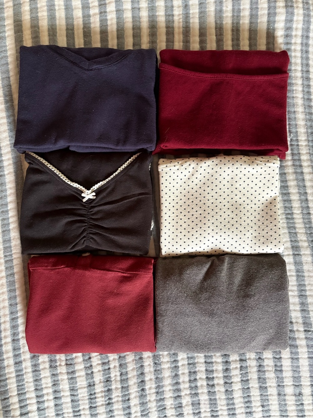 Bundle of 6 Brandy Melville Tanks and Tees